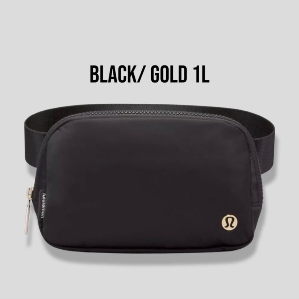 Lululemon 1L belt bag black/gold